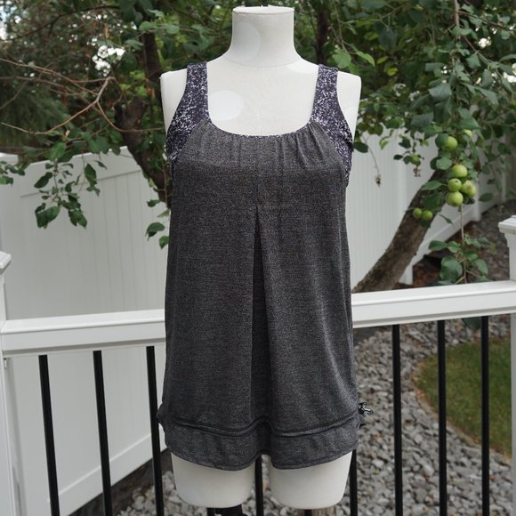 Lululemon Practice Freely Tank - Picture 1 of 3